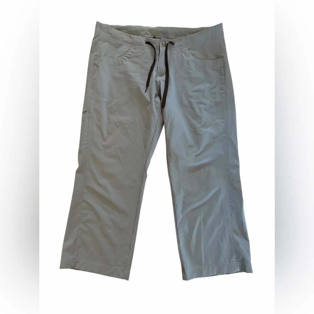 Patagonia Women’s All-Out Capris - Picture 2 of 7